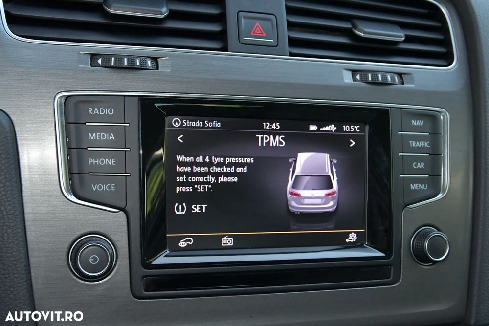 Volkswagen Golf 1.6 TDI BlueMotion Technology DSG Comfortline - 27