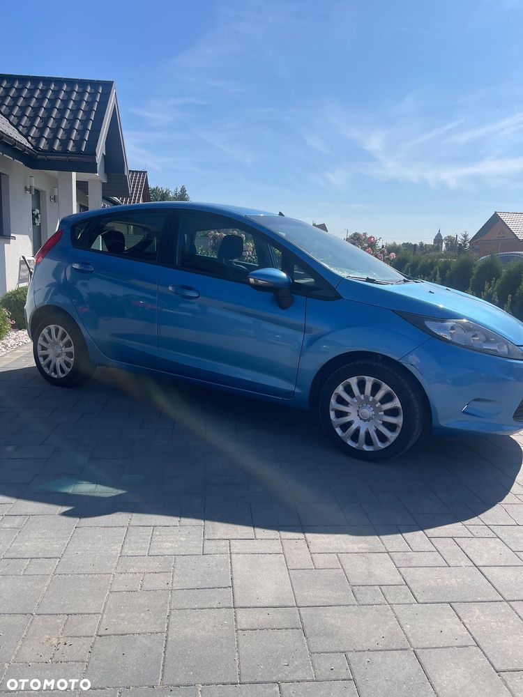 Ford Fiesta 1.25 Titanium - 10