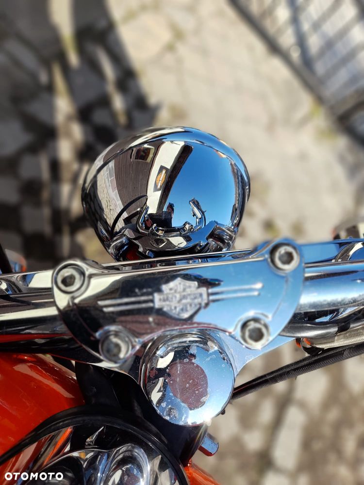 Harley-Davidson Dyna Wide Glide - 15