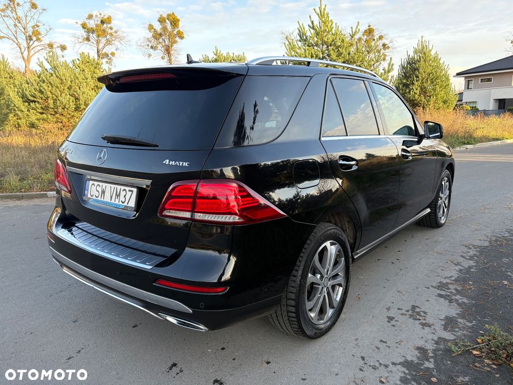 Mercedes-Benz GLE 350 d 4-Matic - 6