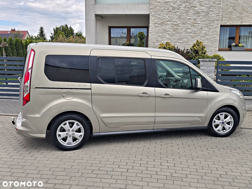 Ford Tourneo Connect Grand - 10
