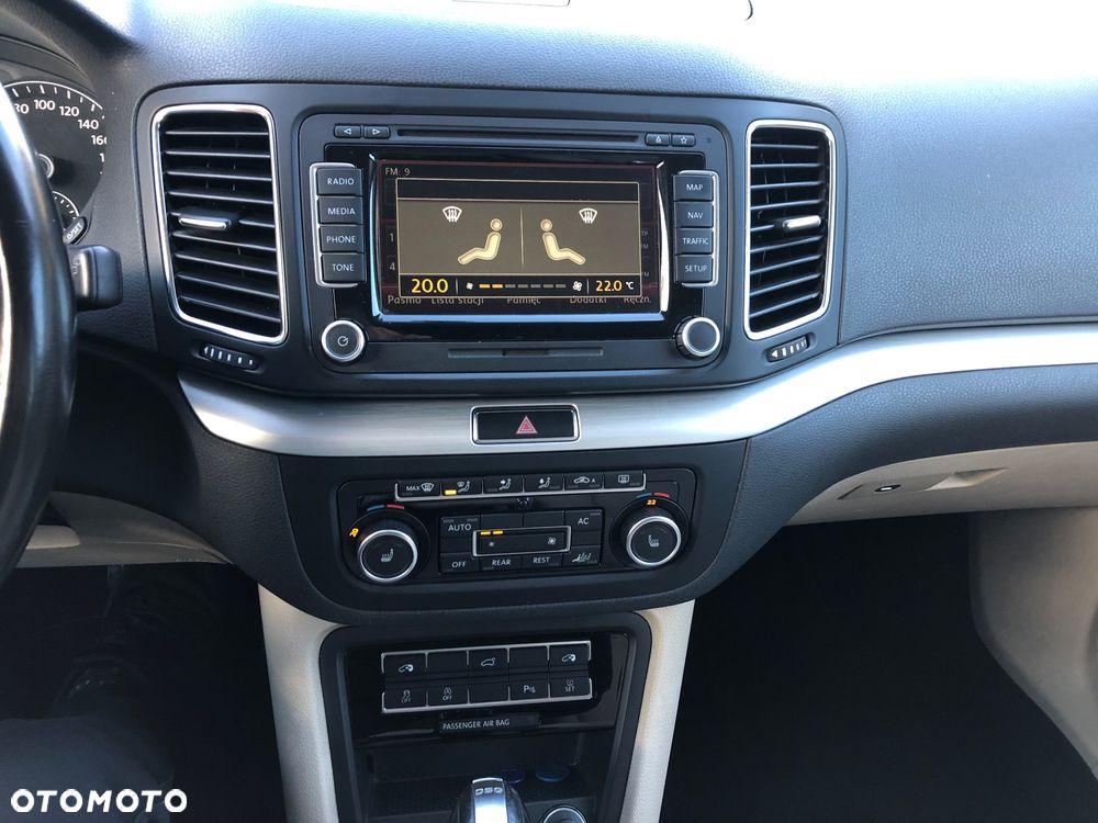 Volkswagen Sharan 2.0 TDI Highline DSG - 3