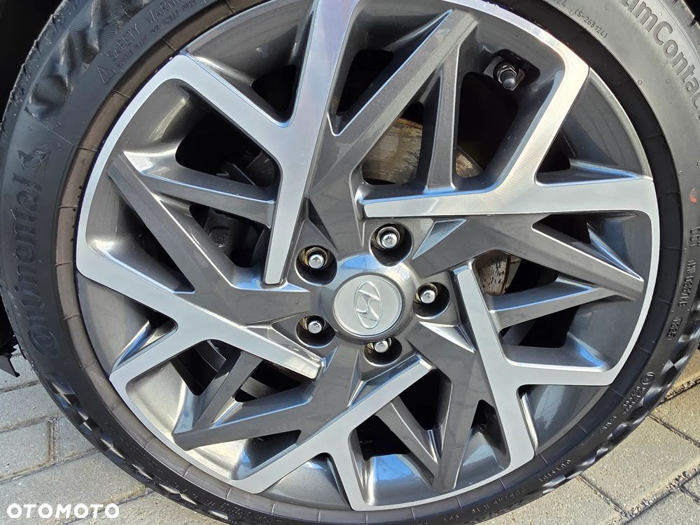 Hyundai Kona 1.6 GDI DCT Premium - 12