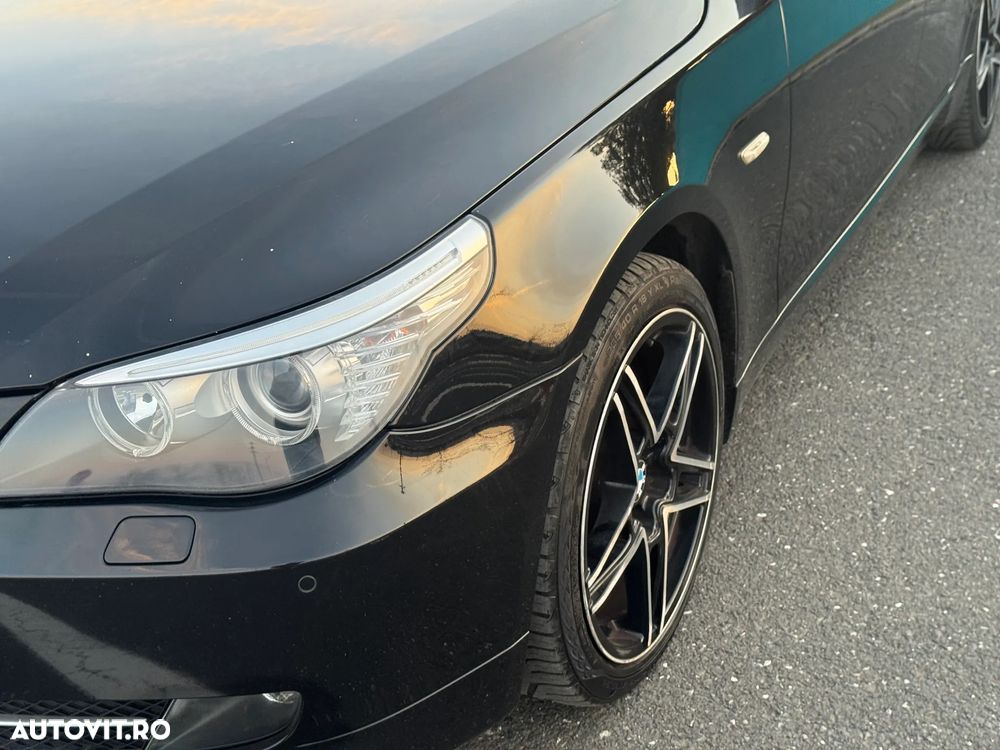 BMW Seria 5 520d Aut. Edition Lifestyle - 21