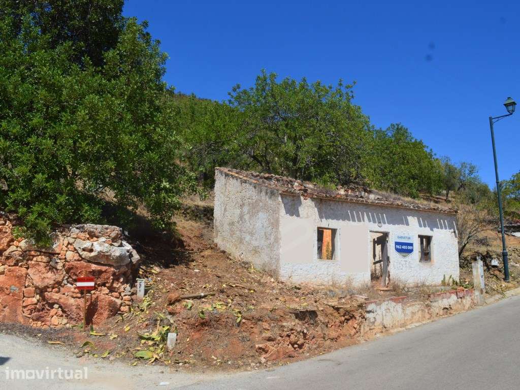 Terreno com ruina, Alte, Algarve - Grande imagem: 4/21