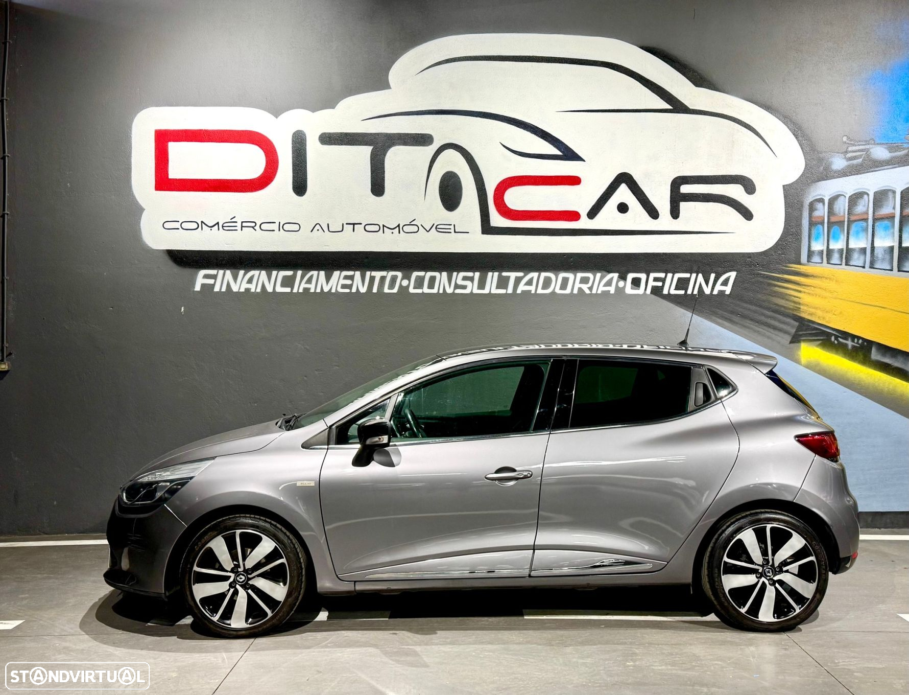 Renault Clio 1.5 dCi Dynamique S - 9