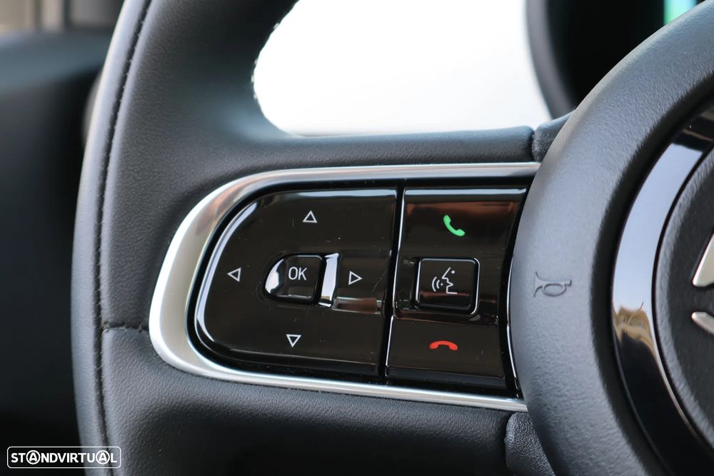 Fiat 500e 3 + 1 42kWh Icon - 24