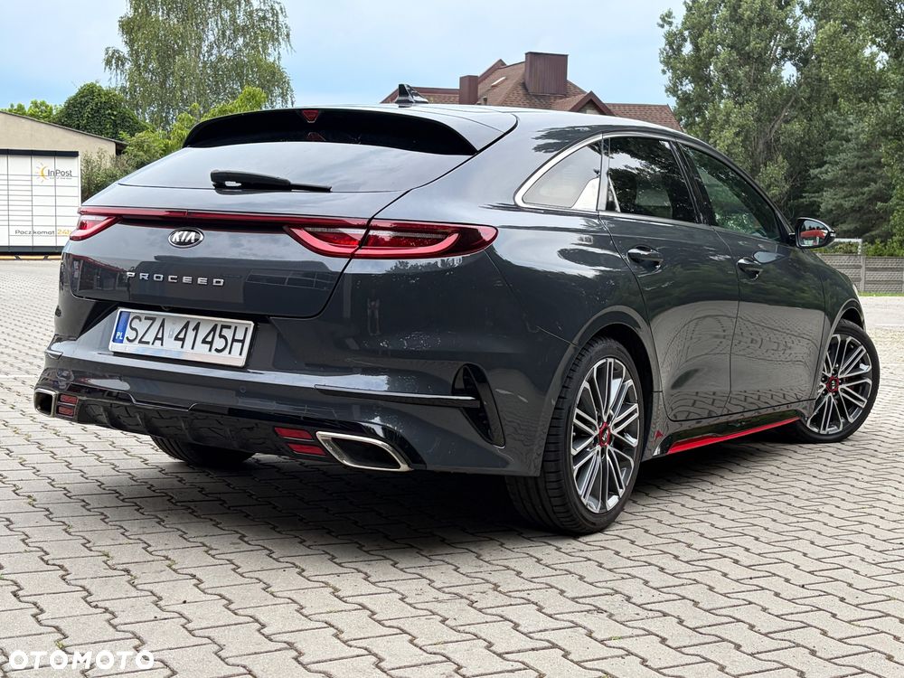 Kia ProCeed 1.6 T-GDI DCT7 OPF GT - 22