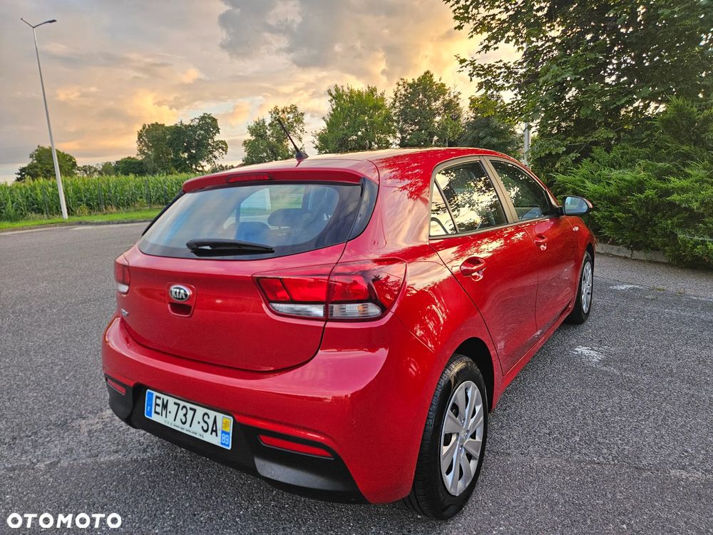 Kia Rio 1.2 Attract - 20