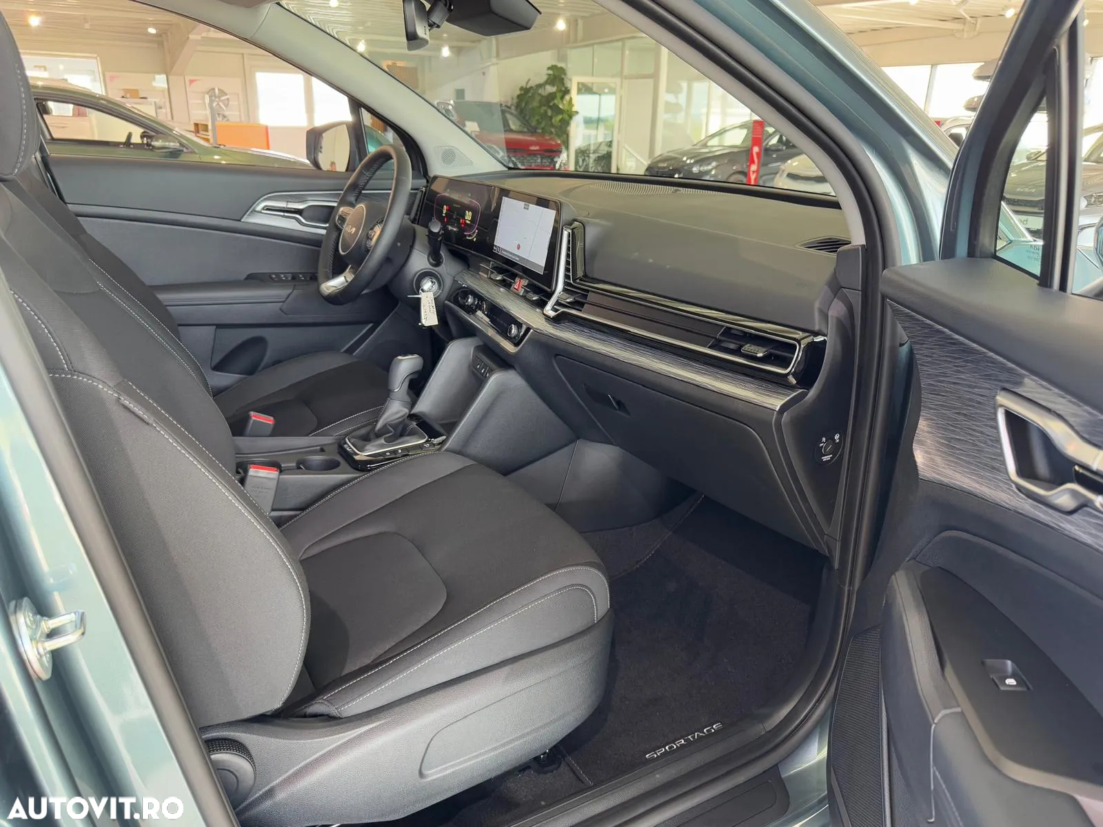 Kia Sportage 1.6 T-GDI 6MT 4x2 Urban - 12