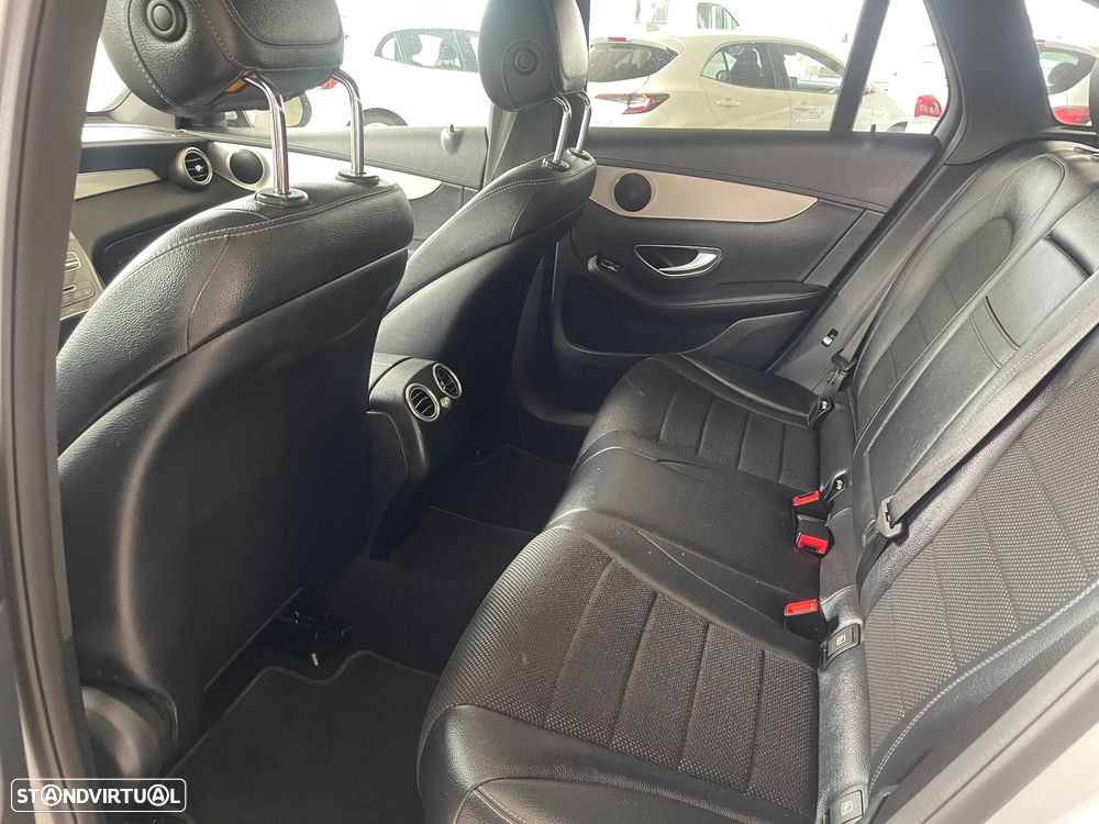 Mercedes-Benz GLC 250 d 4Matic 9G-TRONIC Exclusive - 23