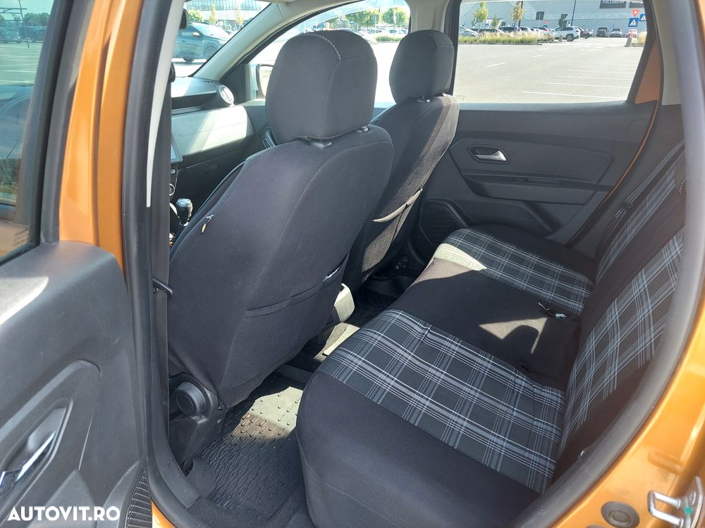 Dacia Duster 1.5 Blue dCi Prestige - 3