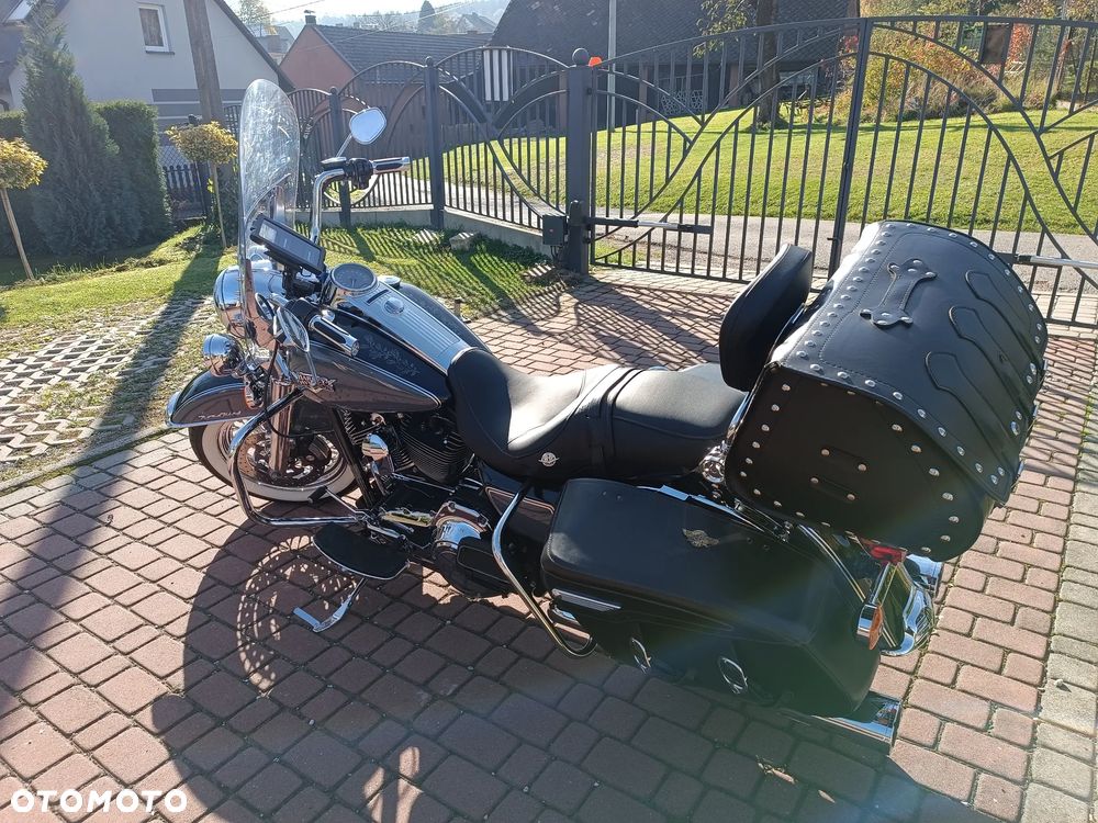 Harley-Davidson Touring Road King - 6