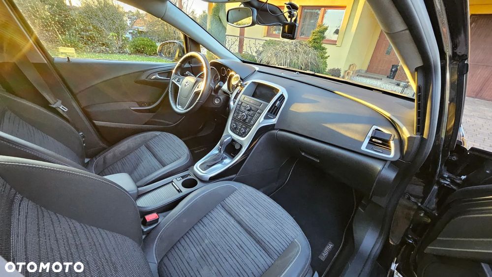 Opel Astra 1.4 Turbo Automatik Exklusiv - 14