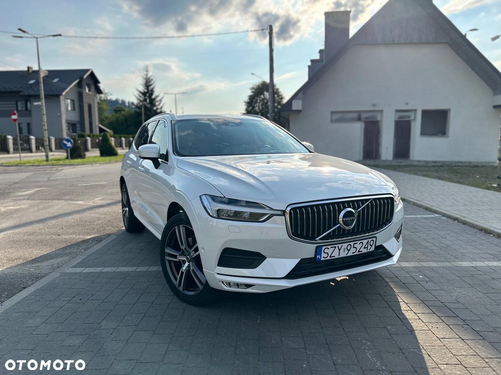 Volvo XC 60 T5 AWD Drive-E Momentum - 1
