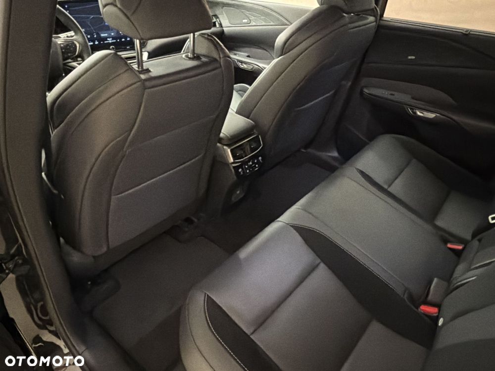 Lexus RX - 10