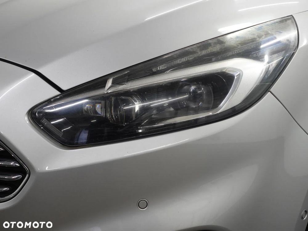 Ford S-Max 2.0 EcoBlue Titanium - 13