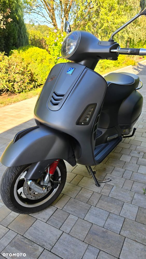 Vespa GTS - 5