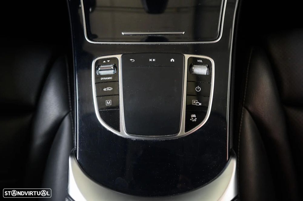 Mercedes-Benz GLC 300 - 61