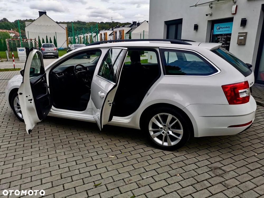Skoda Octavia 2.0 TDI Style DSG - 7