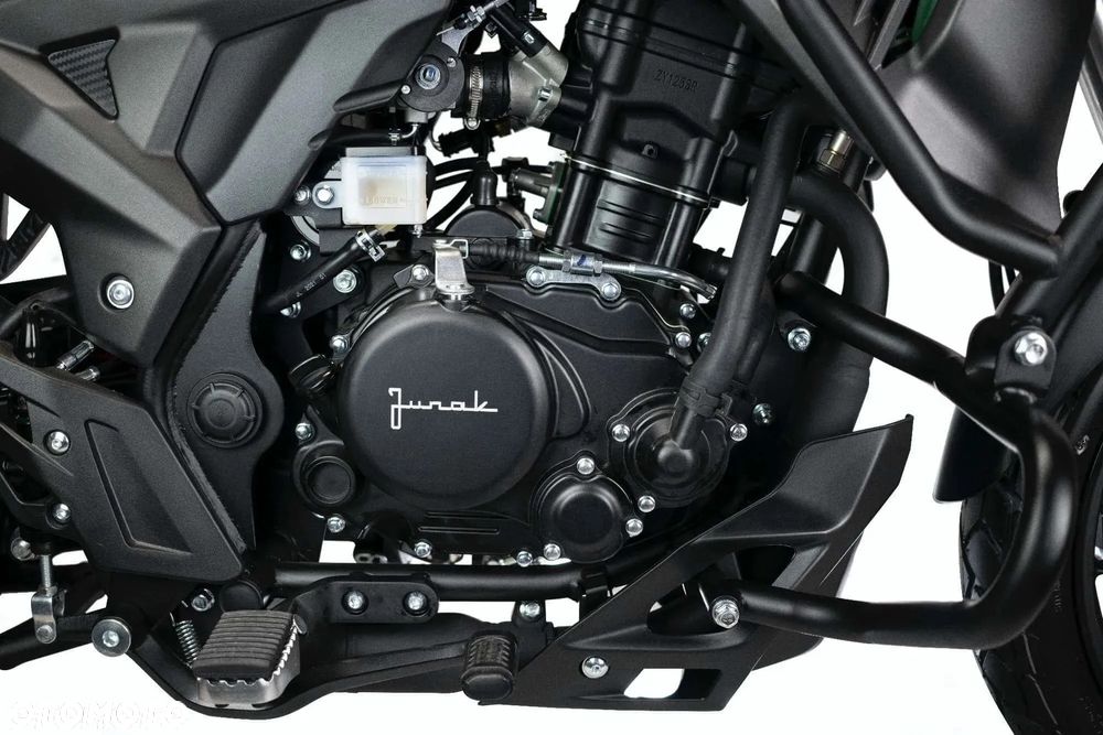 Junak RX One - 2