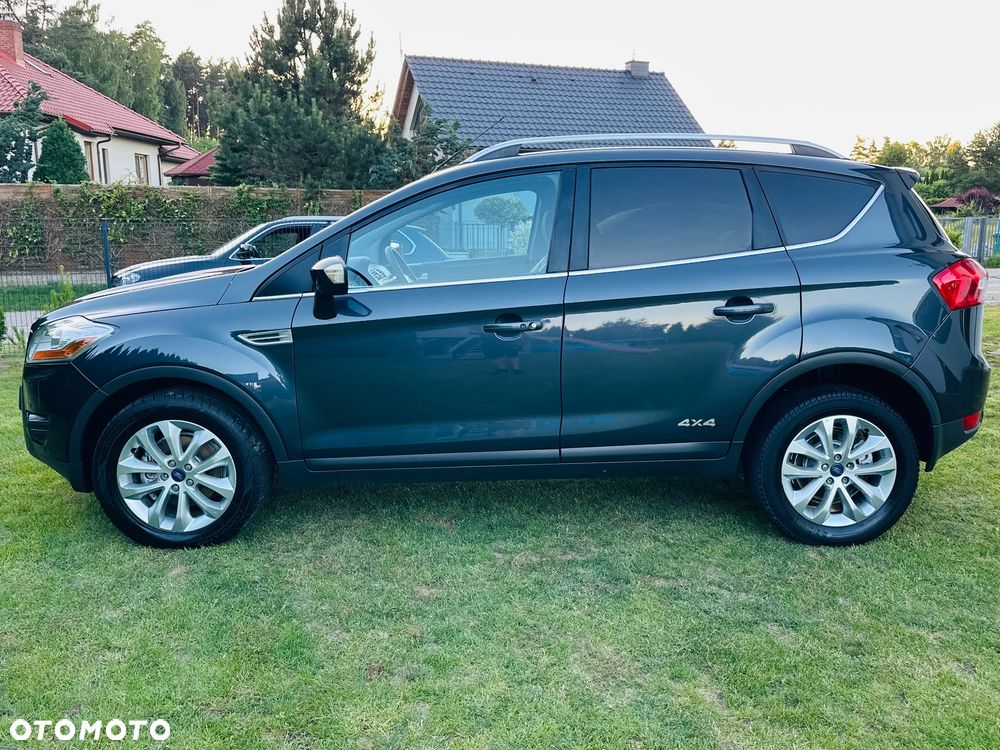 Ford Kuga 2.0 TDCi 4x4 Titanium - 24