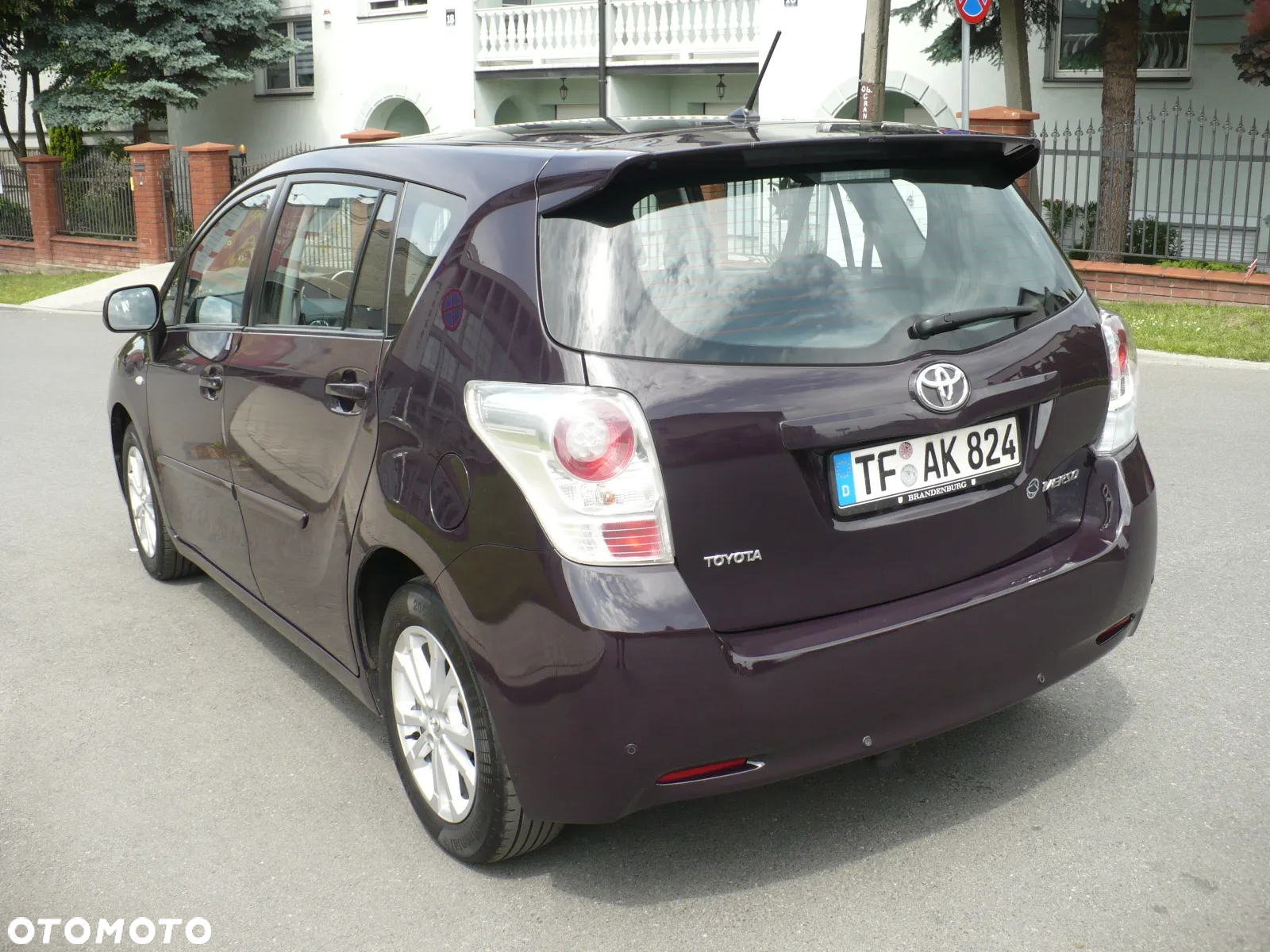 Toyota Verso 1.8 5-Sitzer Comfort - 3