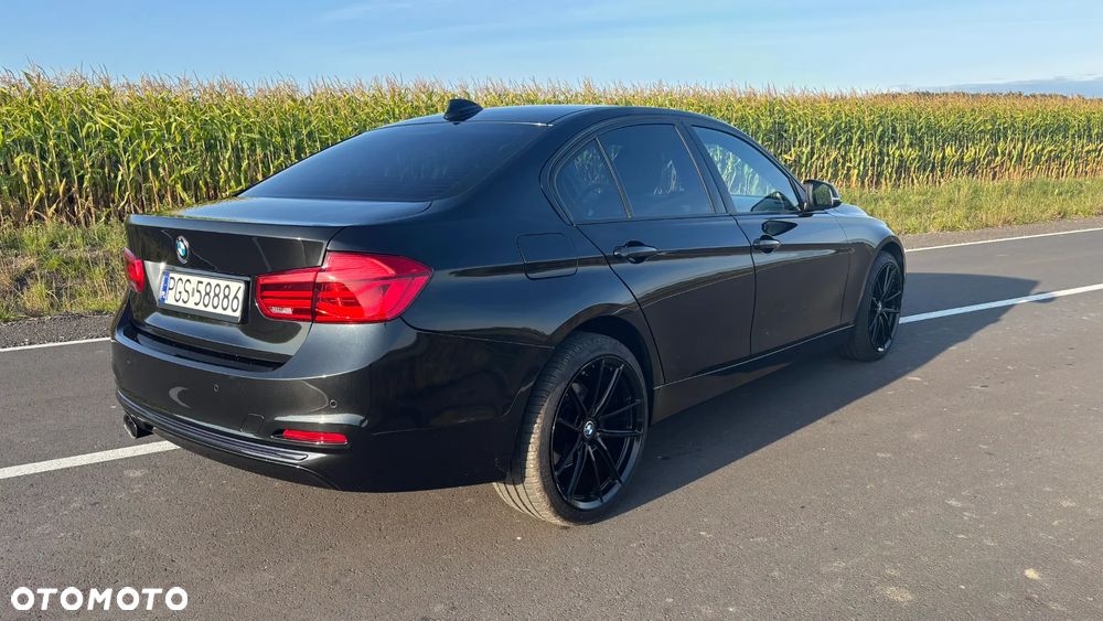 BMW Seria 3 320d - 4