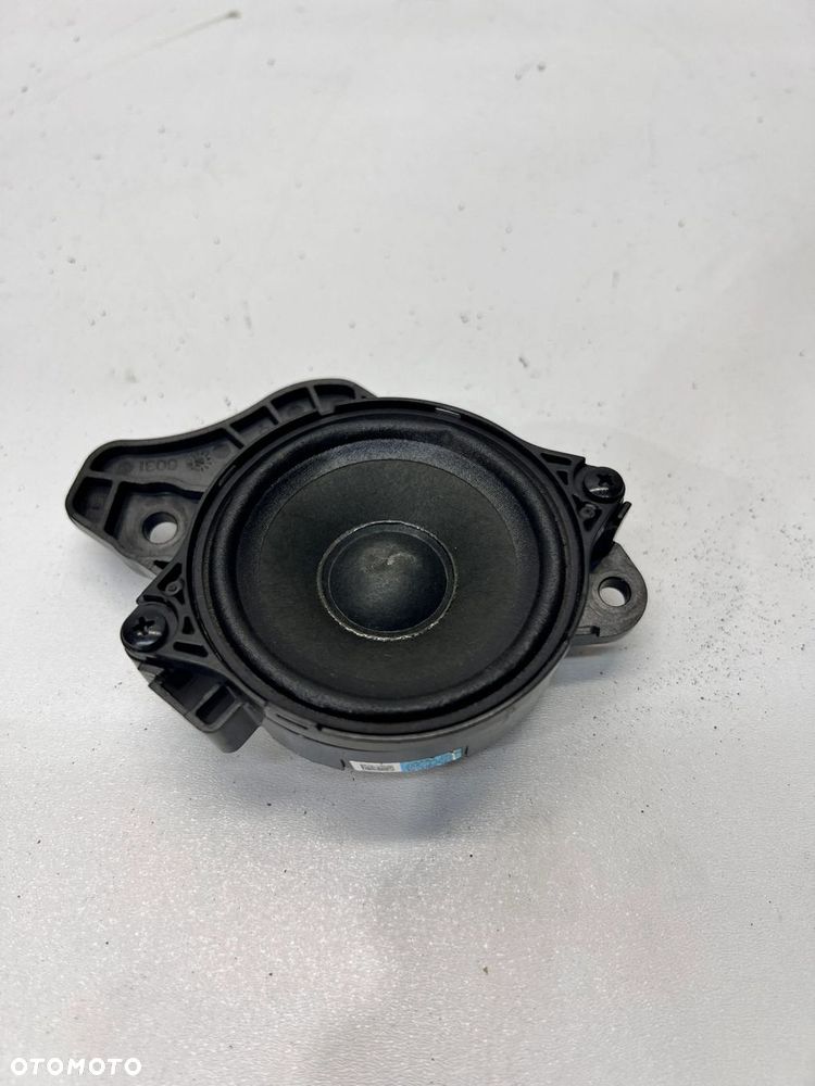 GŁOŚNIK TYLNY AUDI A6 C8 AVANT 4K9035402 - 2