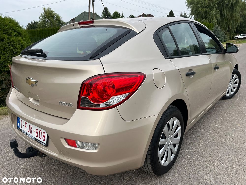 Chevrolet Cruze 1.7 LT - 7