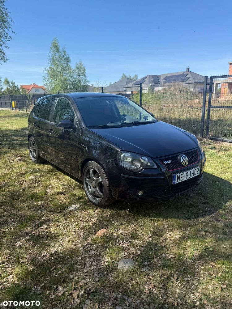 Volkswagen Polo - 1