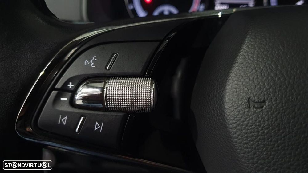 Skoda Karoq 2.0 TDI Style - 19