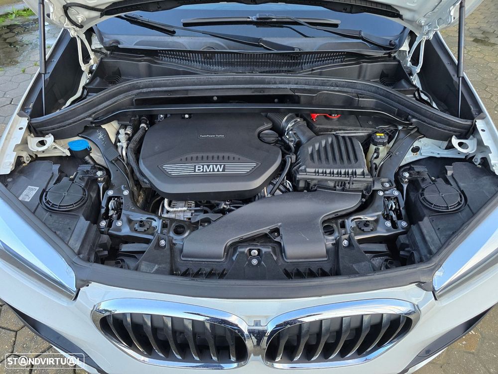 BMW X1 16 d sDrive Auto Line Sport - 42