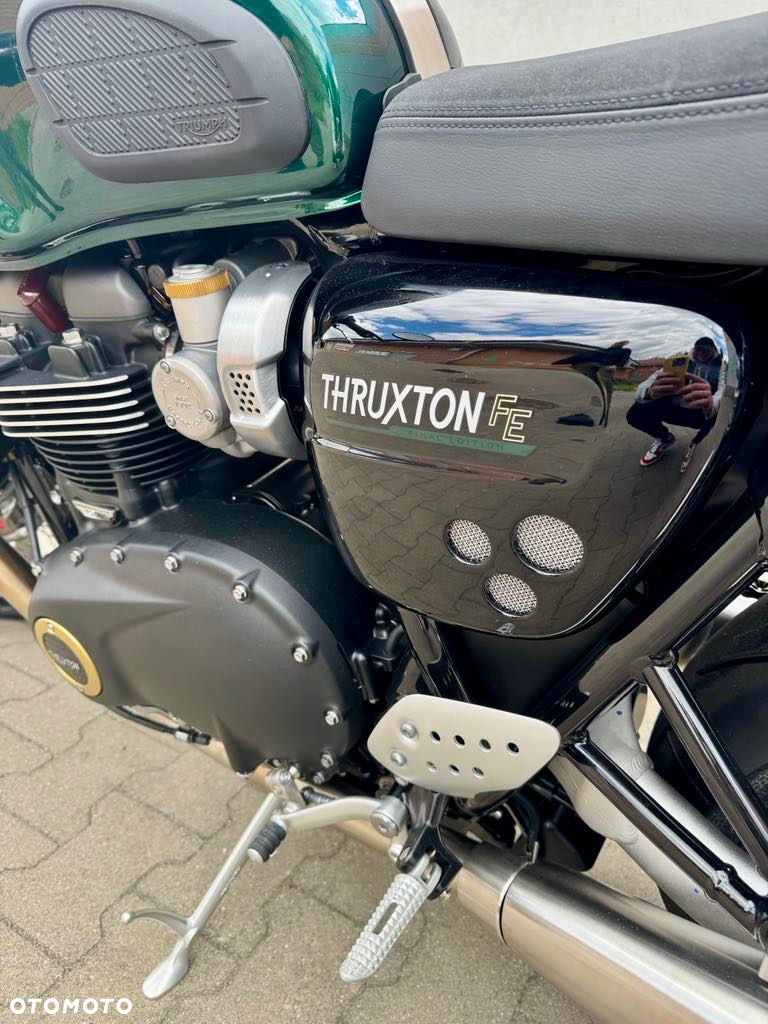 Triumph Thruxton - 7