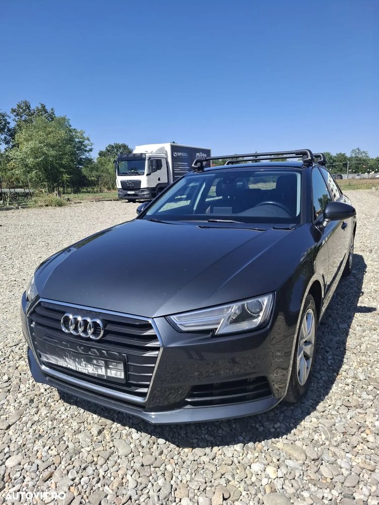 Audi A4 2.0 TDI S tronic - 1