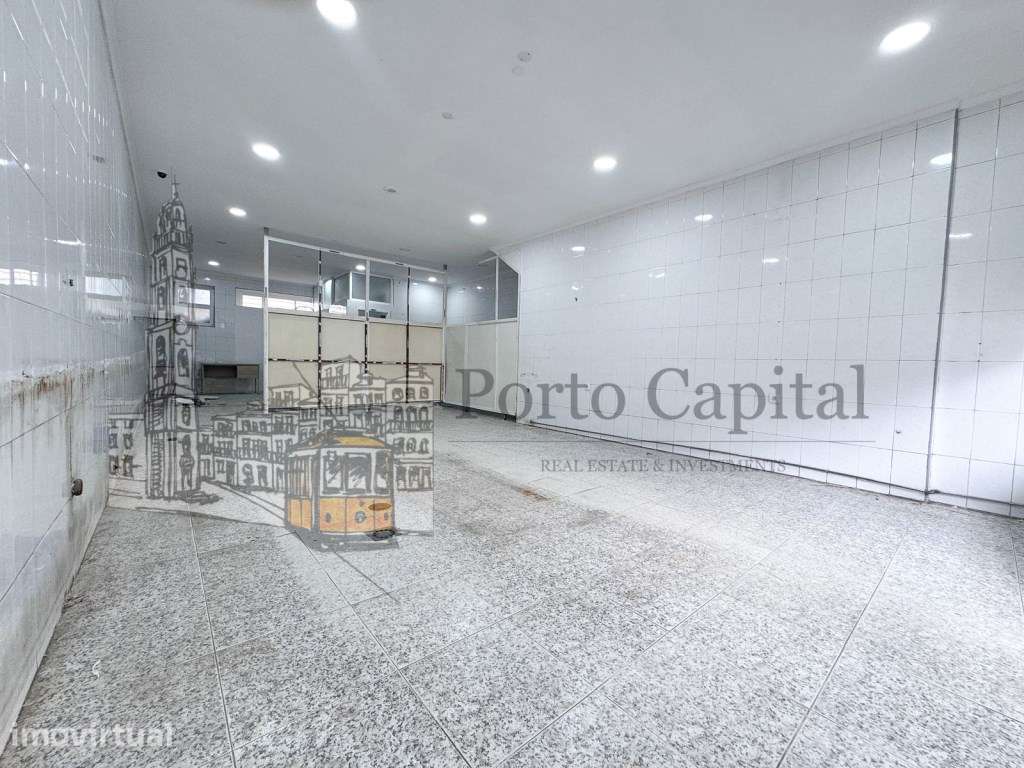 Loja de Rua com Montra No Centro Do Porto - Grande imagem: 4/20