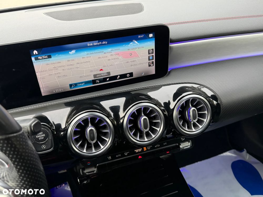 Mercedes-Benz CLA 200 4-Matic AMG Line 8G-DCT - 15