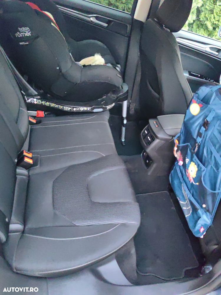 Ford Mondeo 2.0 EcoBlue Aut. Titanium - 11