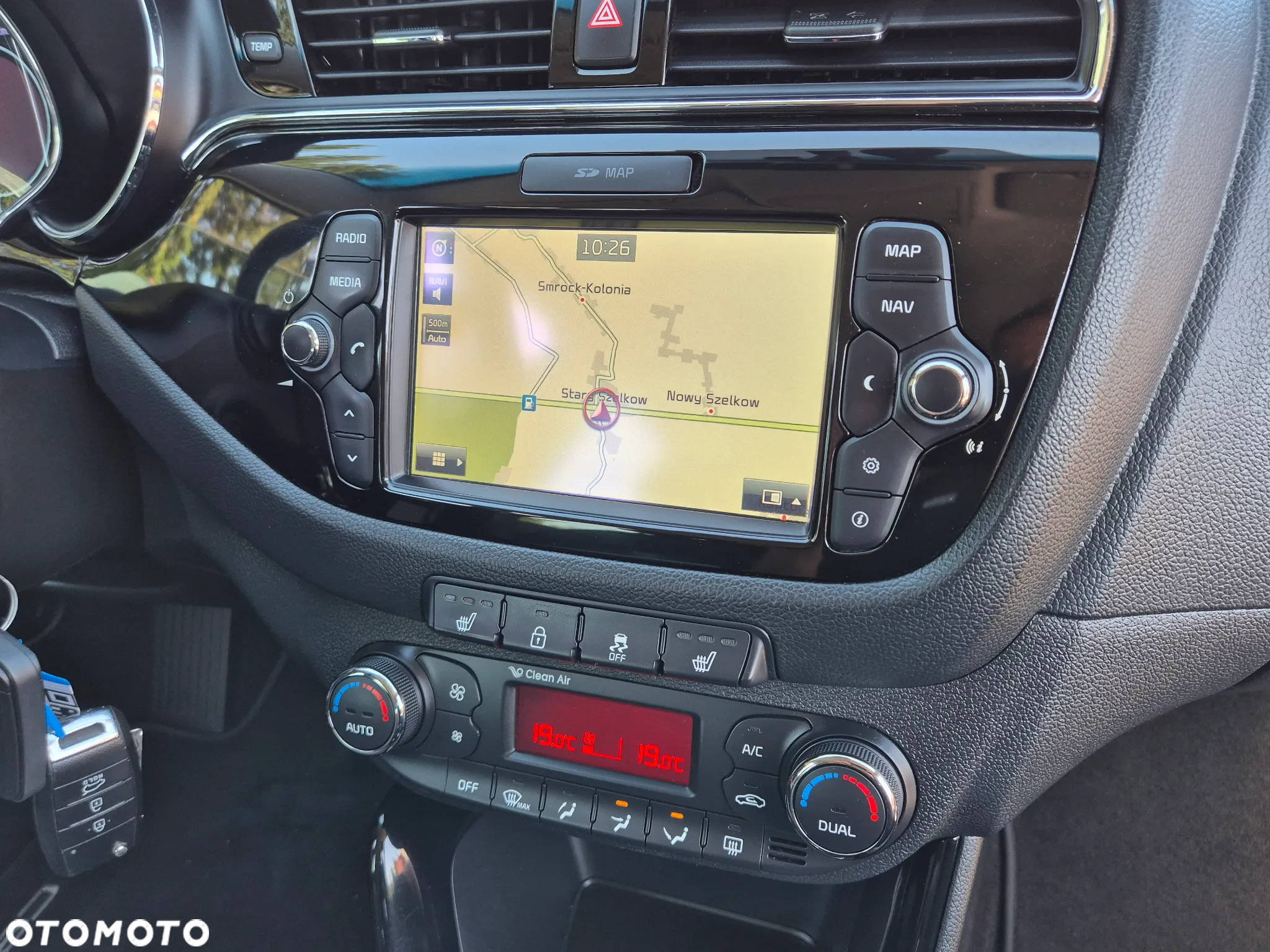 Kia Ceed 1.6 CRDi 136 ISG Platinum Edition - 32