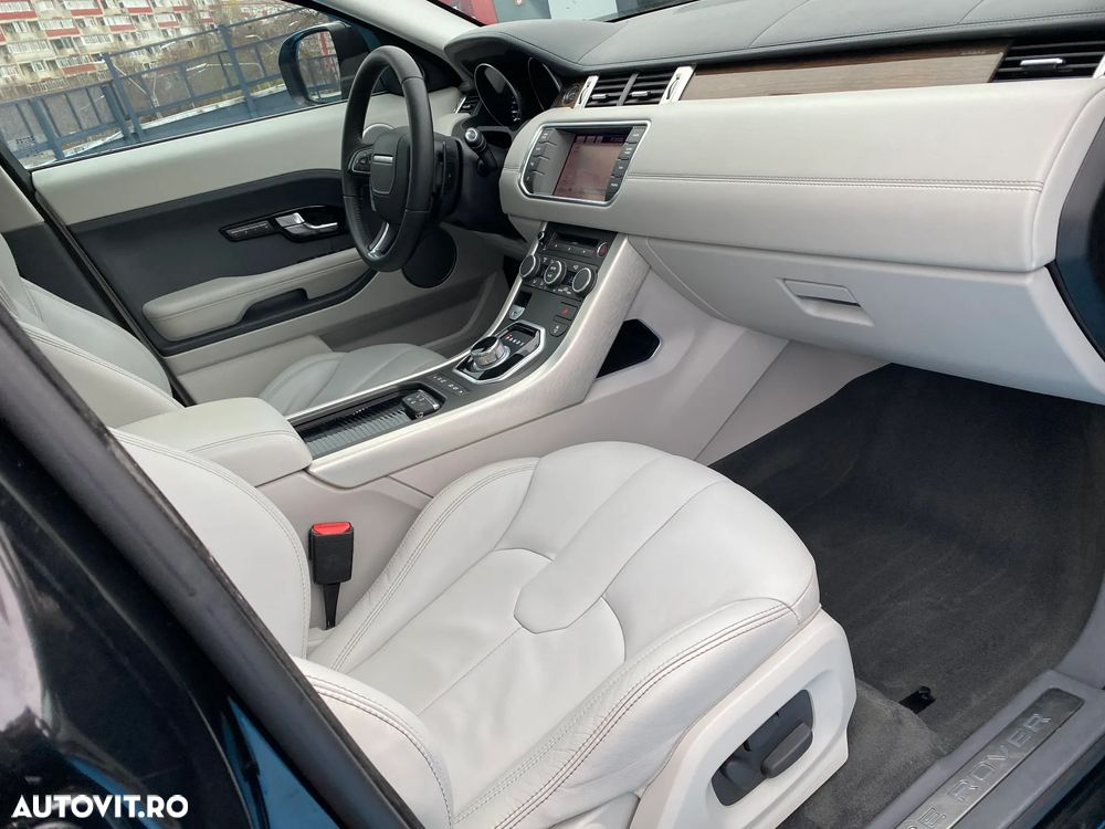 Land Rover Range Rover Evoque - 27