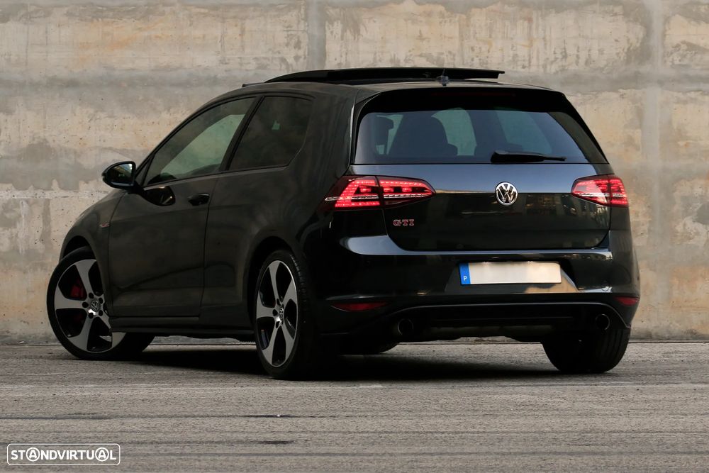 VW Golf 2.0 TSi GTi DSG Performance - 8