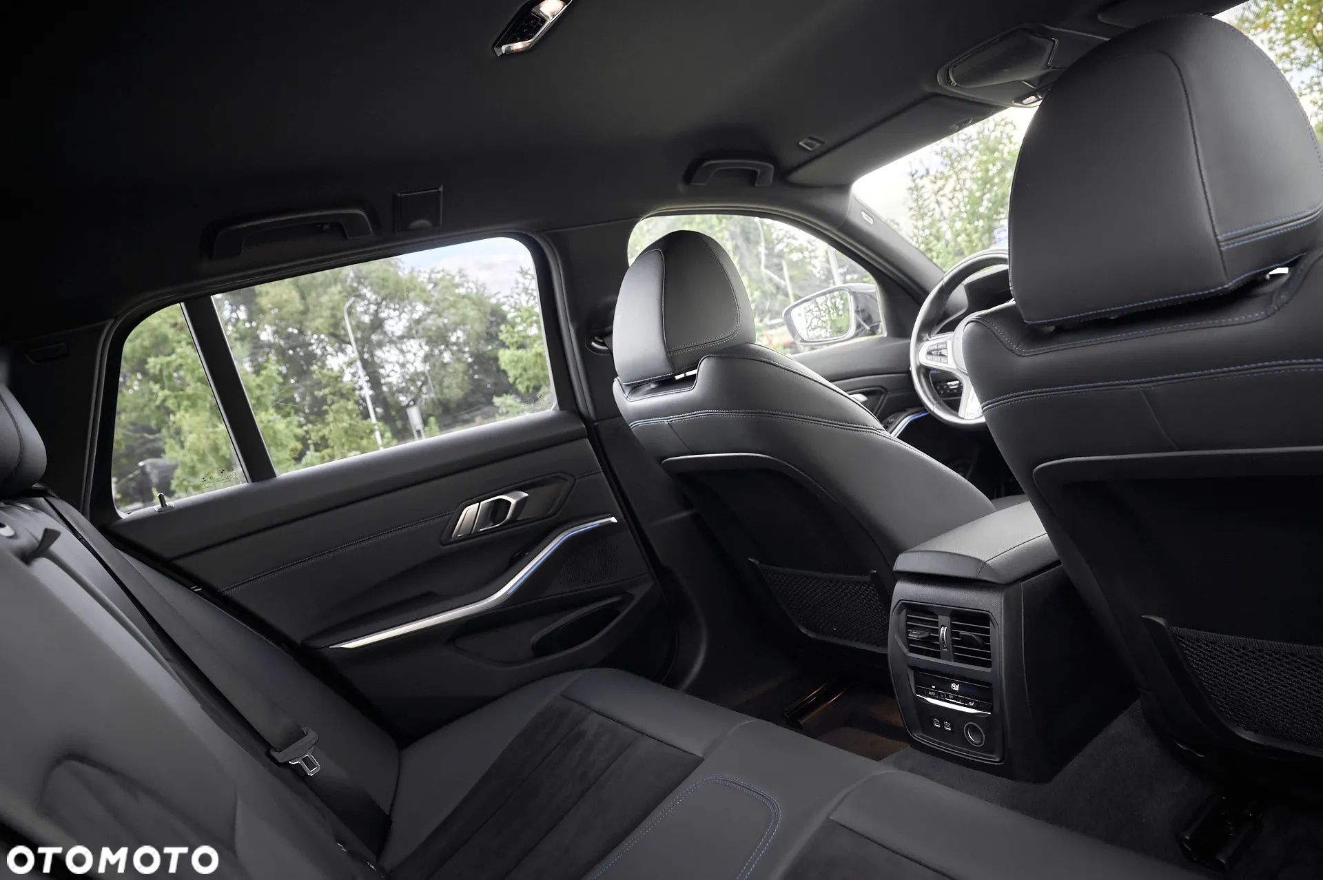 BMW Seria 3 320d M Sport sport - 28