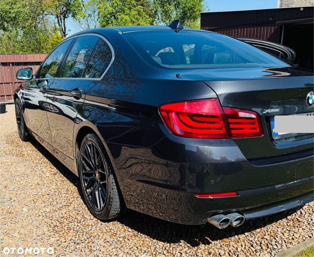 BMW Seria 5 530d xDrive - 3