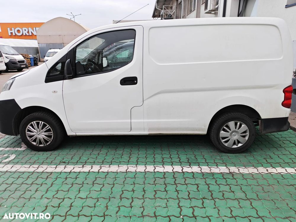 Nissan NV200 - 2