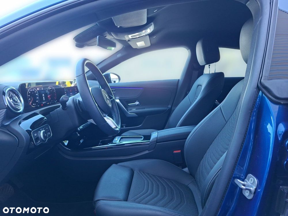 Mercedes-Benz CLA - 17