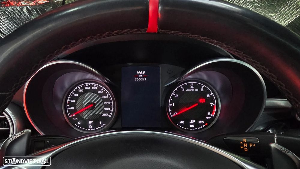 Mercedes-Benz C 63 AMG Standard - 26