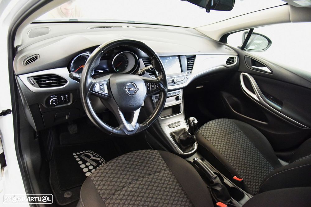 Opel Astra Sports Tourer 1.5 D Business Edition S/S - 11