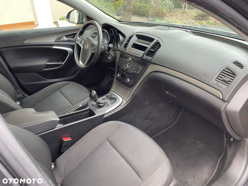 Opel Insignia - 13