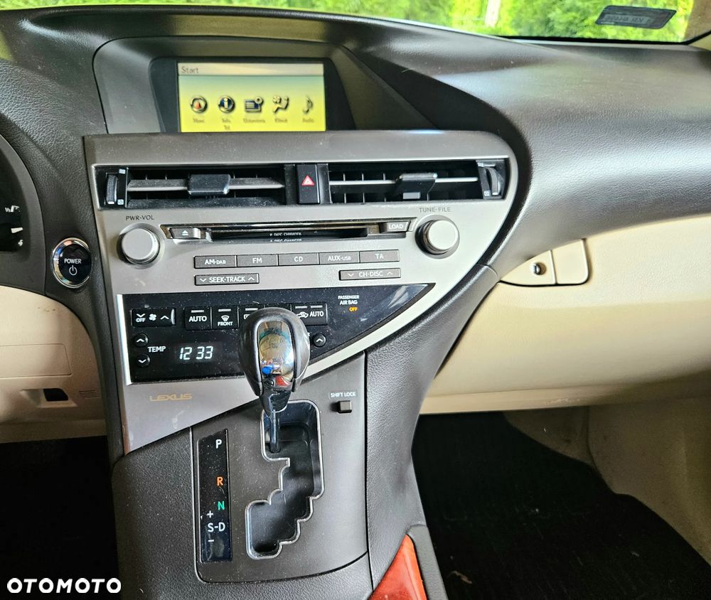 Lexus RX - 23