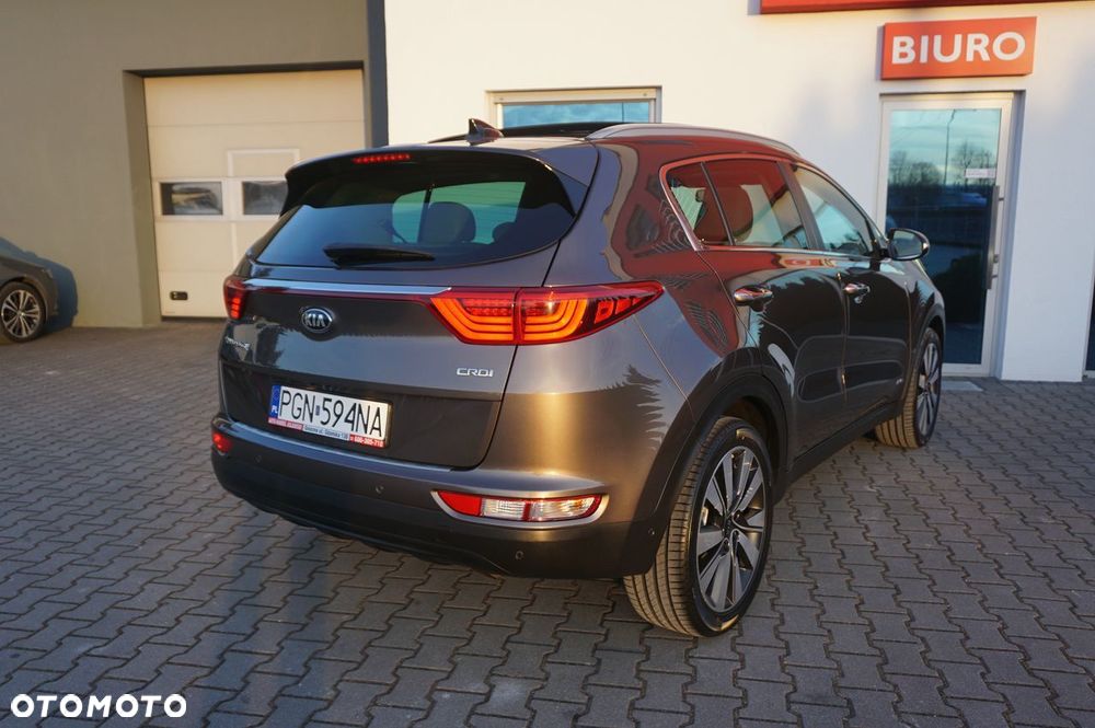 Kia Sportage 2,0 CRDI AWD Platinum - 4
